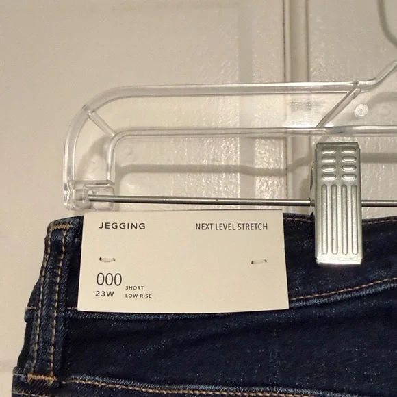 NWT American Eagle Next Level Stretch Jegging Shorts – Size 000 Shor – Dark Blue - Picture 4 of 7